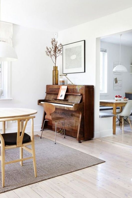 minimalist home decor with piano / sfgirlbybay