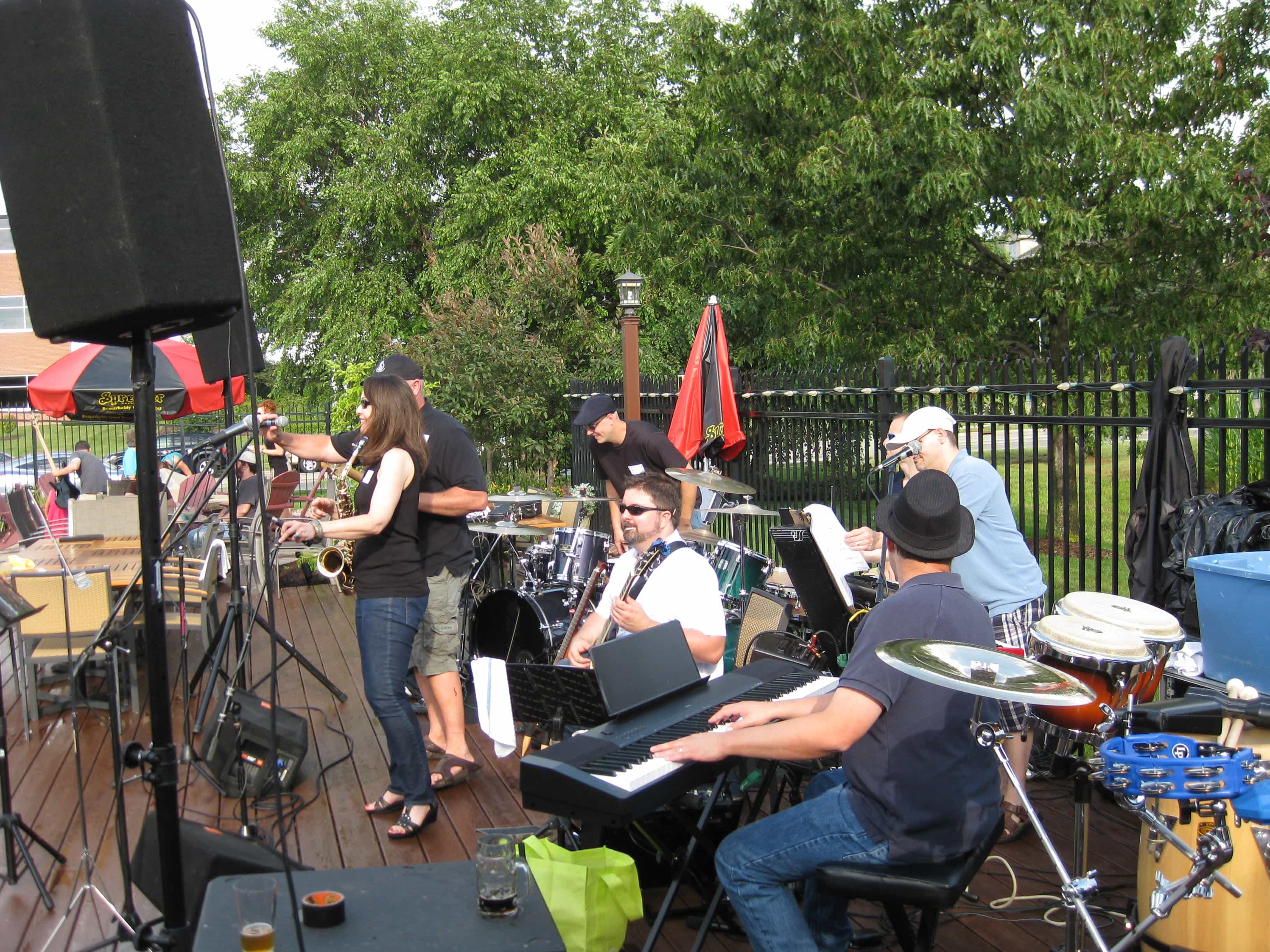 The Musicnotes team jams out together at our summer party.