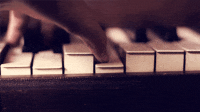 piano hands