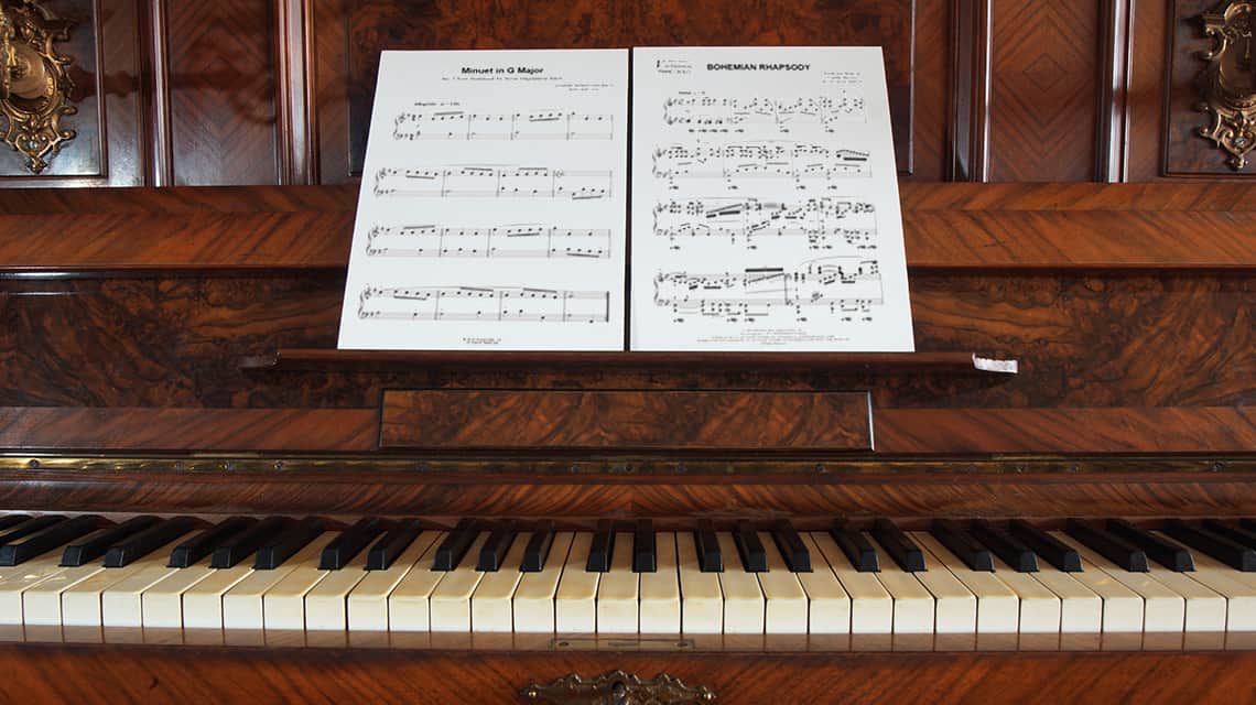 10 piano songs for every level