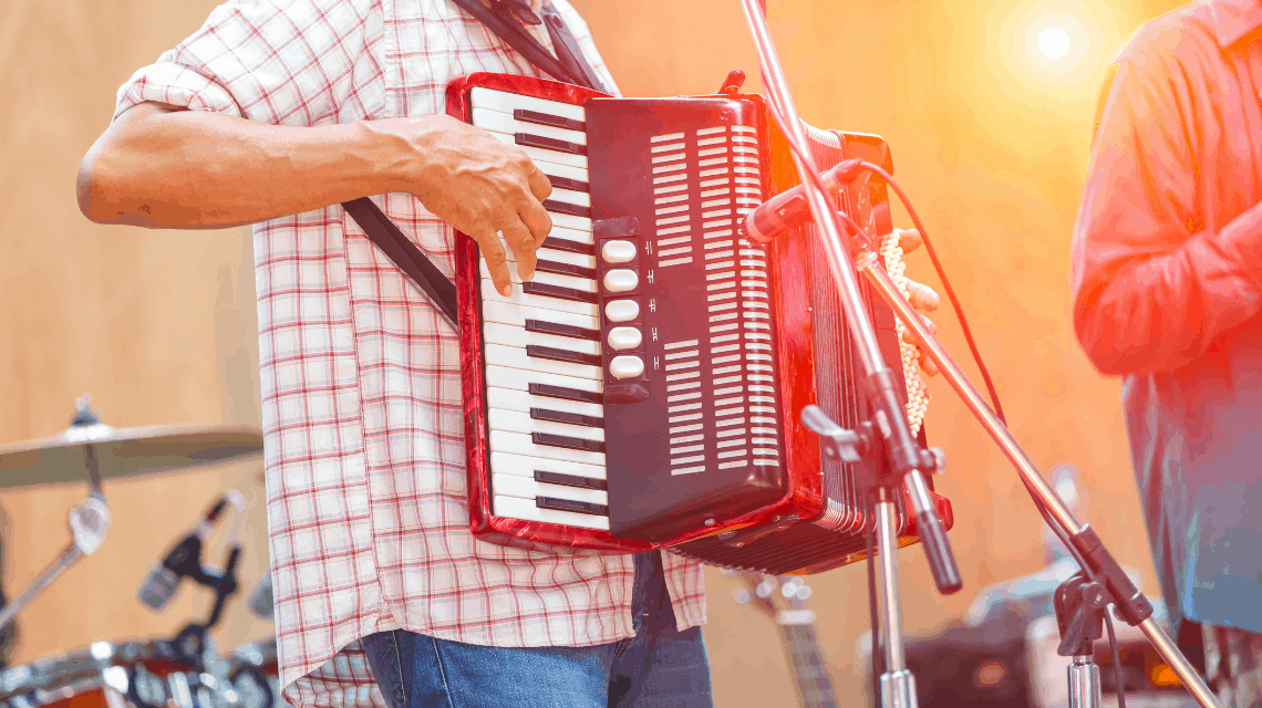 15 Popular Arrangements For The Accordion