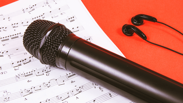 10 Great Reasons Why Every Singer Should Learn To Read Music